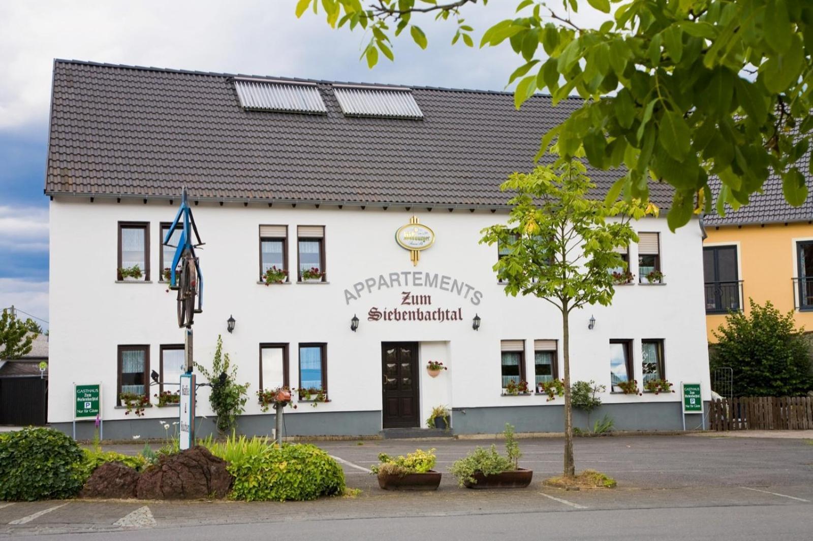Landgasthof Zum Siebenbachtal Strotzbusch ภายนอก รูปภาพ