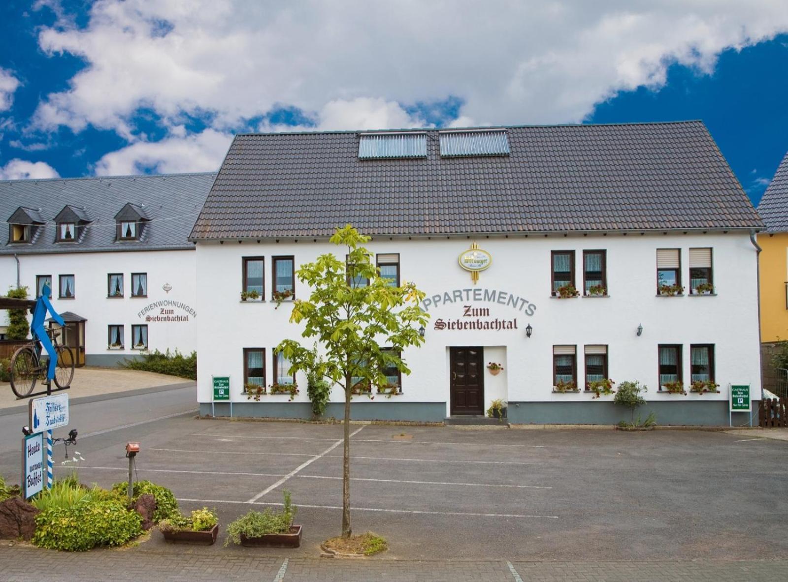 Landgasthof Zum Siebenbachtal Strotzbusch ภายนอก รูปภาพ