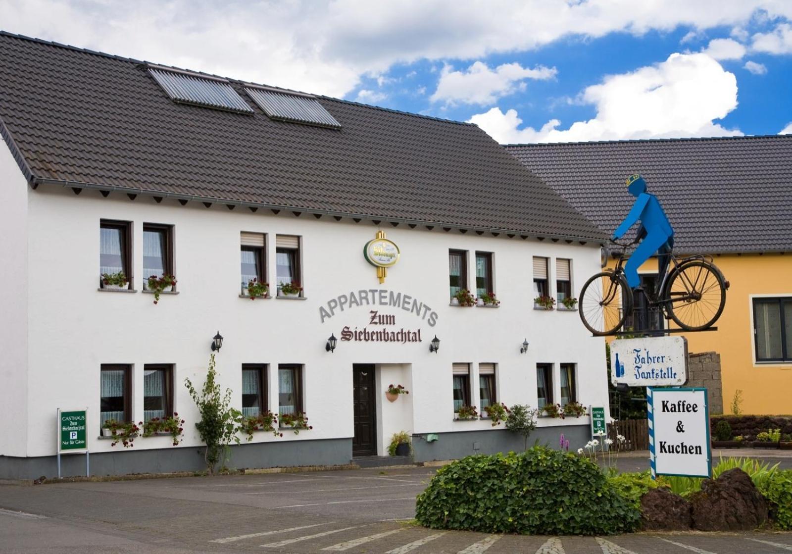Landgasthof Zum Siebenbachtal Strotzbusch ภายนอก รูปภาพ